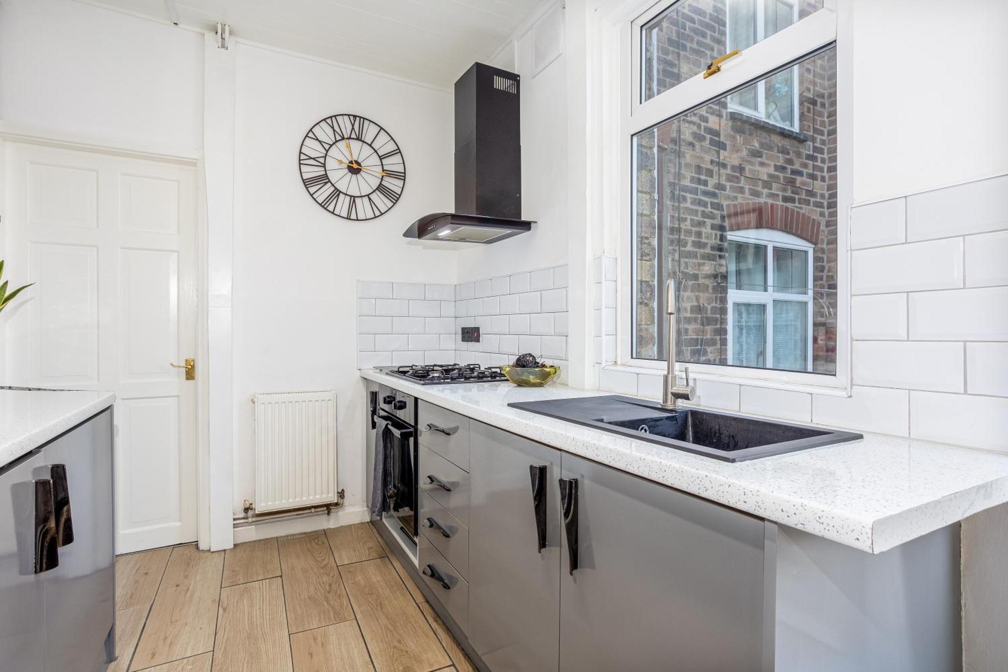 Coronation House By Yourstays - 3 Bedroom House In Newcastle-Under-Lyme Stoke-on-Trent Luaran gambar